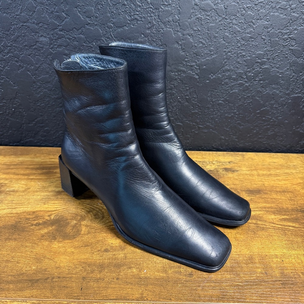 Stuart Weitzman Black Leather Square-Toe Ankle Boots